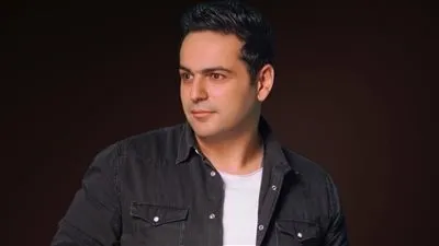 أحمد زكريا يطرح 