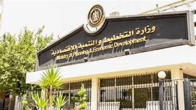 التخطيط: وضع سيناريوهات لمواجهة كافة الاحتمالات لتحقيق نمو اقتصادي (فيديو)