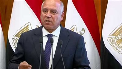 وزير النقل: القطار الكهربائي الخفيف سينقل نصف مليون راكب إلى العاصمة الإدارية الجديدة يوميا