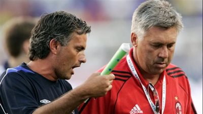 بعد طلبه المساعدة في التغييرات من لاعبيه.. عندما سخر مورينيو من أنشيلوتي بسبب التدخل في التشكيل