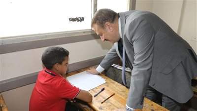 محافظ المنوفية يتابع امتحانات 