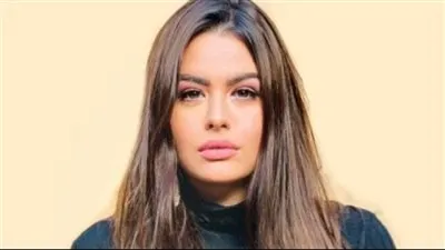 هنادي مهنا تنعى عمة زوجها أحمد خالد صالح