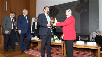 بمشاركة عالمية.. 