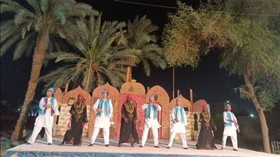 ثقافة الوادى الجديد تحتفل بعيد العمال