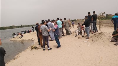 انتشال جثة الطالب يوسف من مياه النيل بالقليوبية (صور)