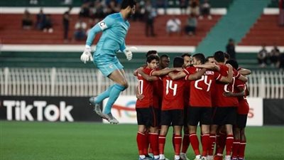 ياسر إبراهيم يتعرض للإصابة في مباراة وفاق سطيف الجزائري