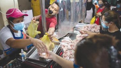  الفلبين ترفع الأجور اليومية لاحتواء التضخم