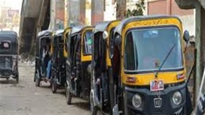 الجيزة تواصل حملات مطاردة مركبات التوك توك داخل جراجات حدائق الأهرام