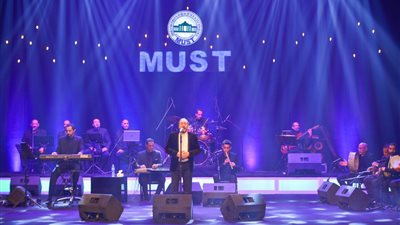 علي الحجار يحيي حفلا غنائيا كبيرا بأوبرا جامعة مصر للعلوم والتكنولوجيا.. الجمعة