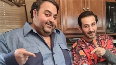 شيكو ينشر صورته برفقة أحمد حلمي من كواليس 