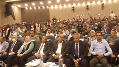 رئيس جامعة أسوان يفتتح فاعليات المؤتمر العلمي السنوي الأول لـ 