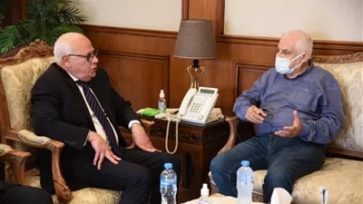 محافظ بورسعيد يستقبل أعضاء اللجنة العليا للتقييم بالهيئة العامة للخدمات الحكومية