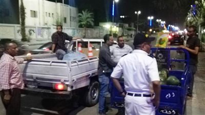 استكمال شبكات الغاز الطبيعي ومياه الشرب بإدفو تمهيدًا لأعمال الرصف بأسوان