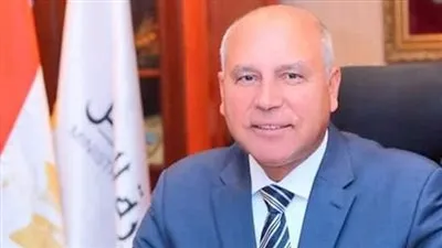 وزير النقل يكشف حقيقية بيع موانئ مصر للأجانب