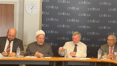 مفتي الجمهورية: مصر ما زالت صامدة في حربها على الإرهاب وستقضي عليه