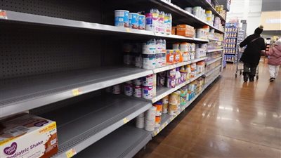 بايدن يفعّل قانون 