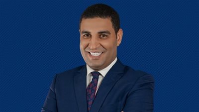 د.مصطفى ثابت يكتب: حوكموا السفارات أو وفروا الدولارات