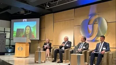 اقتصادية قناة السويس: توقيع عقود مشروعات الهيدروجين الأخضر نوفمبر المقبل