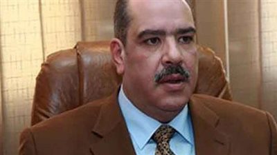 خبير اقتصادي: الجنيه فقد 17% من قيمته.. وزيادة سعر الفائدة خطوة استباقية ضد التضخم