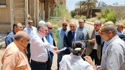 وزير قطاع الأعمال يتفقد مواقع تطوير مجمع حلوان للغزل والنسيج