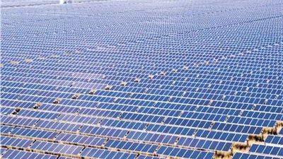 نائب رئيس هيئة الطاقة الجديدة: مشروع بنبان وفر 15 ألف فرصة عمل