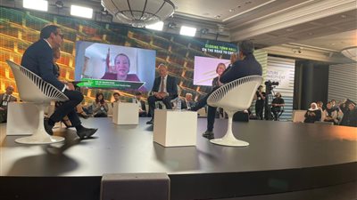 وزيرة البيئة تشارك عبر الفيديو كونفرانس في جلسة الطريق إلى COP27