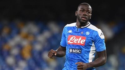 كوليبالي يحسم موقفه من الانضمام إلى يوفنتوس