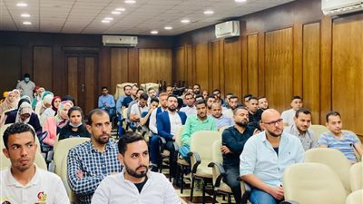 رئيس شركة مياه القليوبية يتفقد اختبارات وظائف المهندسين