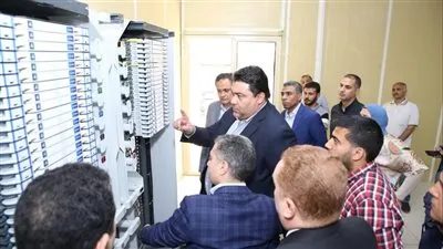  الرئيس التنفيذي للمصرية للاتصالات يتفقد أعمال تطوير الشبكة في القاهرة الجديدة