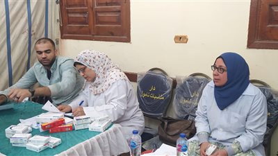 بالصور.. جامعة بنها تنظم قافلة طبية بقرية نامول بطوخ