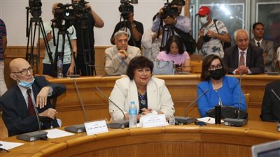 وزيرة الثقافة تفتتح مؤتمر عشرينيات القرن العشرين.. علامات فارقة وانجازات مضيئة بالأعلى للثقافة