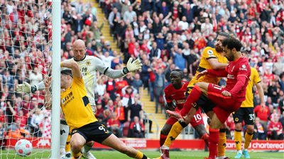 جونز: صلاح سيواجه ضغطا كبيرا.. وهو أهم لاعبي ليفربول حاليا ويجب تجديد عقده