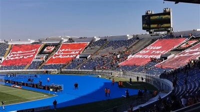 مهزلة.. عضو الأهلي يعلق على أزمة منع مسئولي الأحمر من دخول نهائي إفريقيا