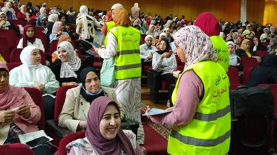 صندوق مكافحة الإدمان يشارك بحملات توعية في فعاليات الأسبوع البيئي التاسع بجامعة المنوفية (صور)
