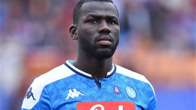 4 نجوم مرشحين لخلافة كوليبالي في نابولي