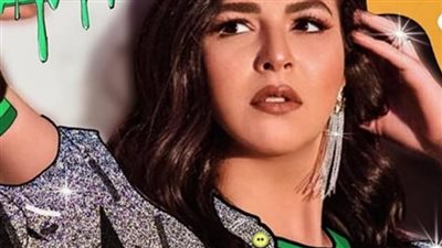 إيمي سمير غانم تنشر صورة لوالدتها من العمرة