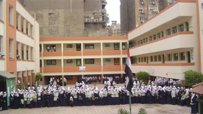 والدة الأولى على الشهادة الإعدادية بالإسكندرية: 