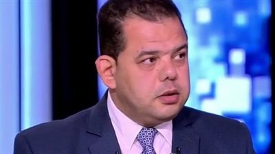 أزهري يطالب بفرض رقابة قانونية على 