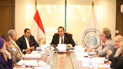 مجلس إدارة الرعاية الصحية يجدد الثقة في الدكتور أمير التلواني مديرًا تنفيذيًا للهيئة 