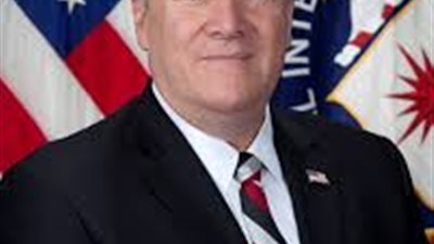 مايك بومبيو يمثل أمام القضاء الإسباني لإستجوابه في قضية لاغتيال مؤسس 