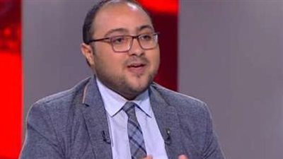 باحث اقتصادي: قرار رفع سعر الدولار الجمركي صحيح.. لكن توقيته خطأ