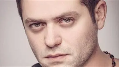 الموت يُفجع المطرب والملحن نادر نور.. تعرف على التفاصيل!