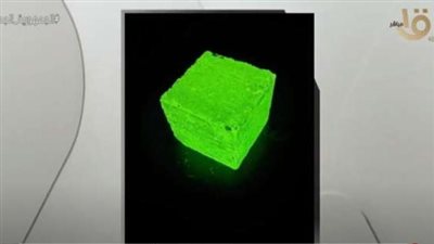 شاهد.. طالبات هندسة بالجامعة الأمريكية يبتكرن خرسانة ذاتية الإنارة