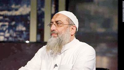 شركات سياحة سلفية تبيع تأشيرة الحج بفائدة ٣٠٪ وتتخذ المساجد ستارًا لبيعها