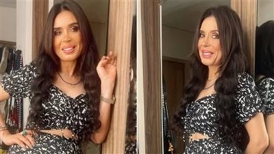 دينا تغازل جمهورها ومحبيها في أحدث ظهور لها