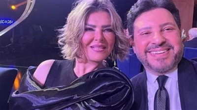 برفقة زوجته.. هاني شاكر في أحدث ظهور له 