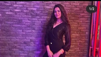 بالإسود.. ولاء الشريف تخطف الأنظار في أحدث ظهور لها