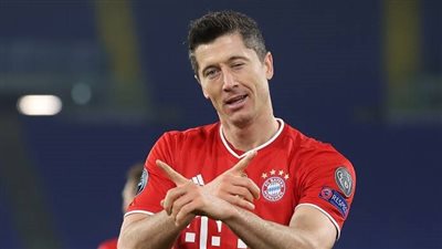 ليفاندوفسكي يجدد رغبته في الرحيل عن بايرن ميونيخ