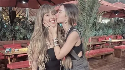 بهذه الطريقة.. هنا الزاهد تحتفل بعيد ميلاد شقيقتها