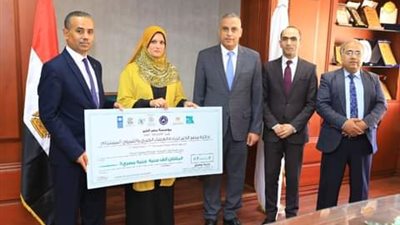 محافظ سوهاج يهنئ الجمعية الخيرية الإسلامية بالمراغة